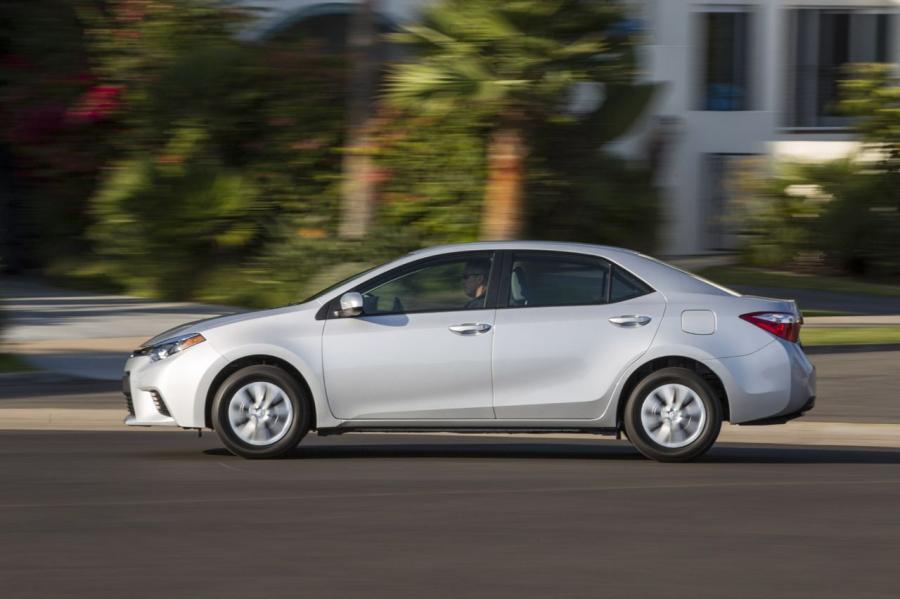  Toyota Corolla 2014 года  (фото 167 из 212)